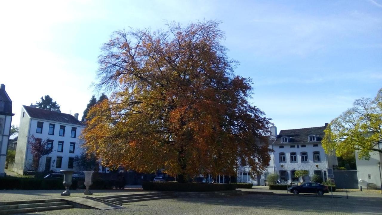 Prive Sauna & Terras - Aachen Vaals Drielandenpunt ภายนอก รูปภาพ